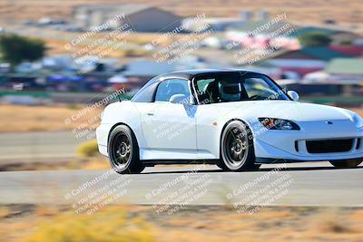 media/Nov-16-2024-Extreme Speed (Sat) [[6587d07cc4]]/Gold Group/Session 1 (Turn 2)/